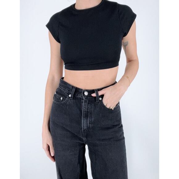 NWT NastyGal Cropped Ribbed Black Open Back Top Size 6 - Picture 1 of 3